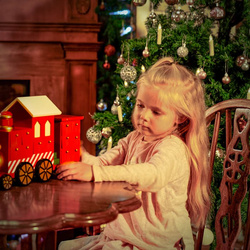 KALENDARZ DREWNIANY ADWENTOWY LOKOMOTYWA OZDOBA ŚWIĄTECZNA